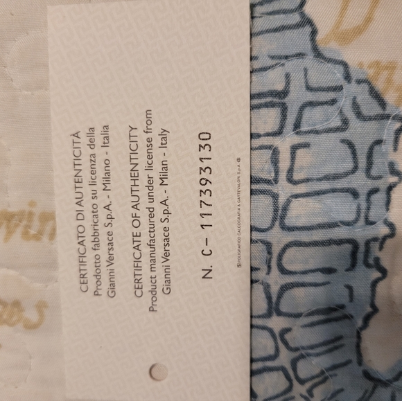 VINTAGE VERSACE HANDBAG - Picture 5 of 7